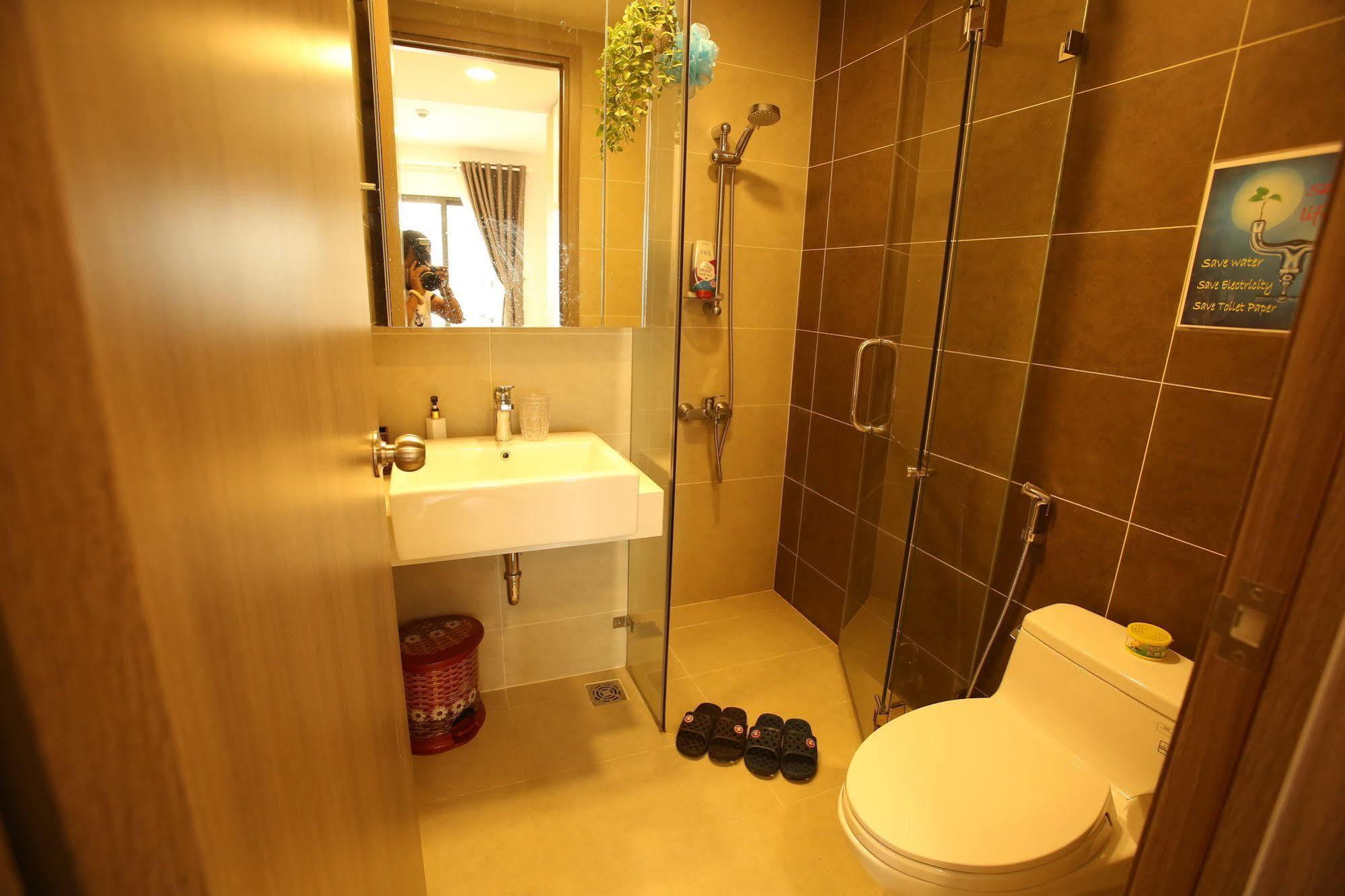 Sunny Tropical 1 Apartment Ho Chi Minh City Exterior photo
